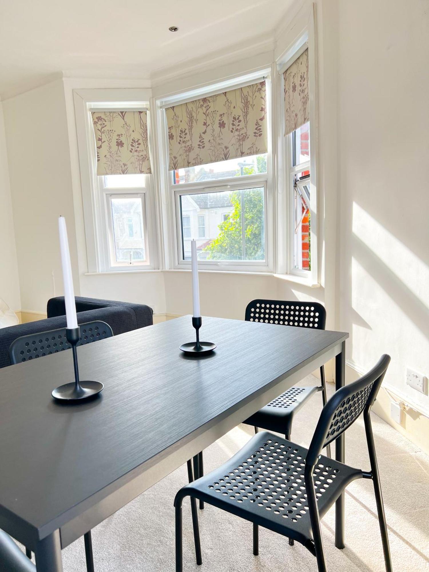 Welcome 2 Bedrooms Flat In Wimbledon London Exterior foto